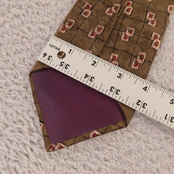 LT Designs Tie Brown Abstract Shapes 100% Silk Hand Made‎ in USA 3.75" - Picture 6 of 7
